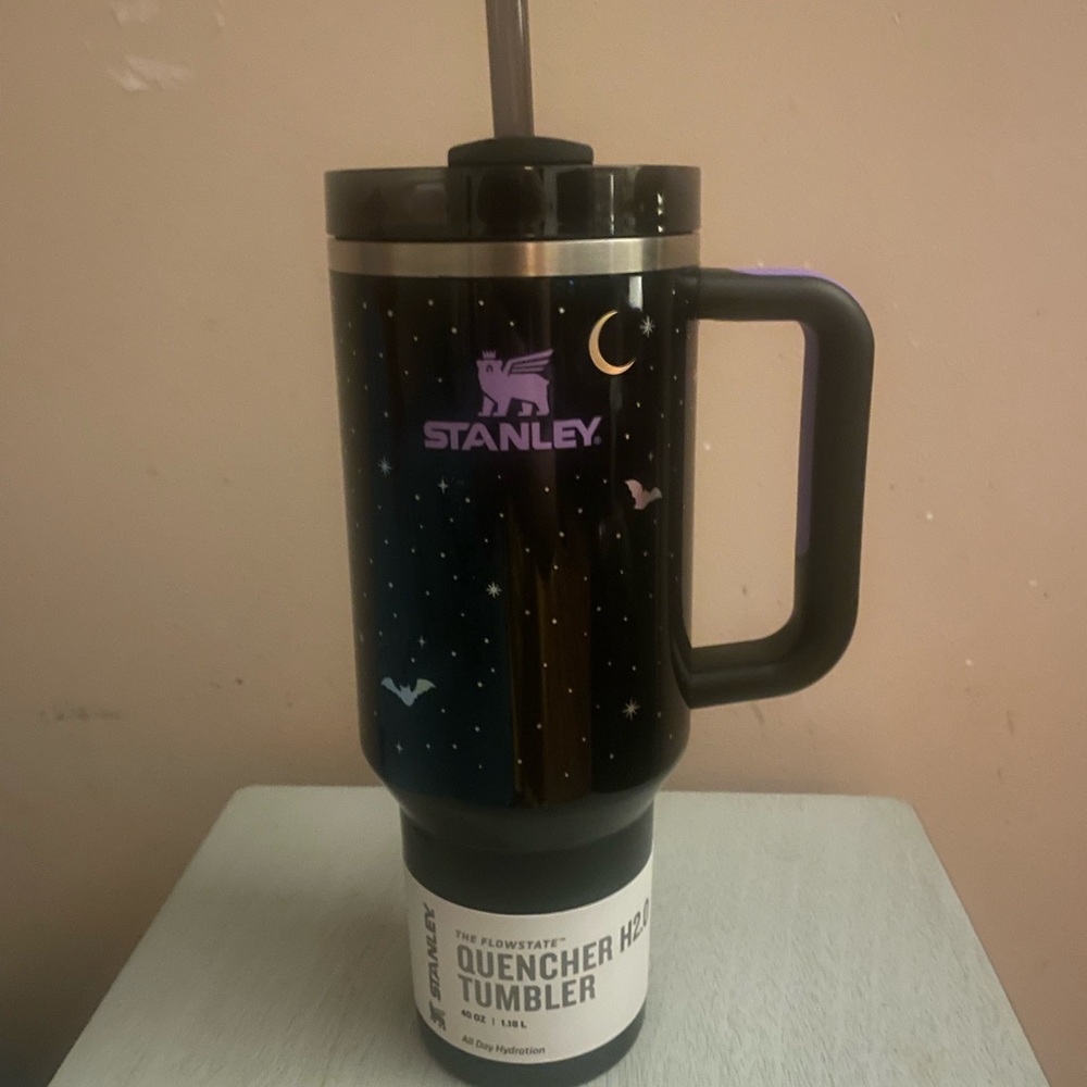 Stanley Halloween Spellcast Black FlowState Quencher 40oz Tumbler- Brand New
